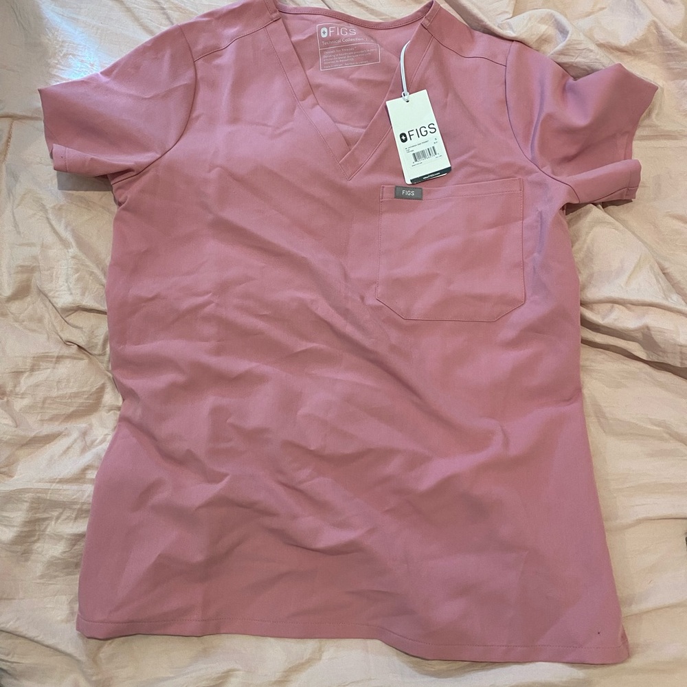 Figs - Chalk Pink Catarina Top